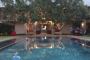 Casterbridge Hollow Boutique Hotel