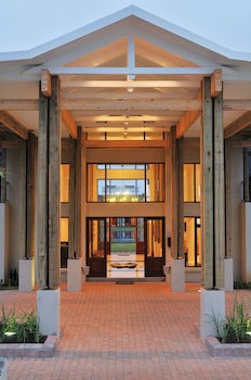 Casterbridge Hollow Boutique Hotel