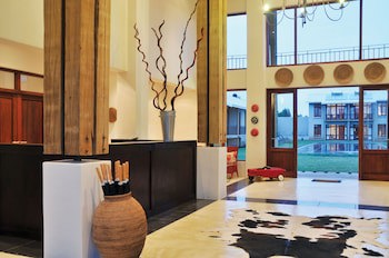 Casterbridge Hollow Boutique Hotel