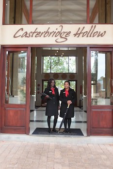 Casterbridge Hollow Boutique Hotel