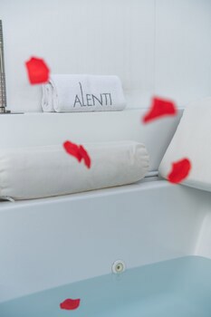Alenti Sitges Hotel