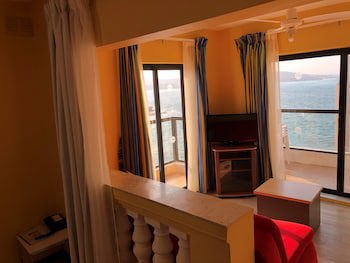 Sunseeker Holiday Complex