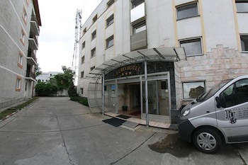 Euro Hotel