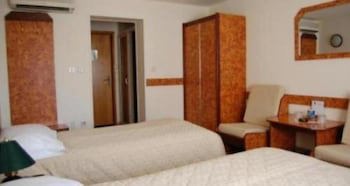 Euro Hotel