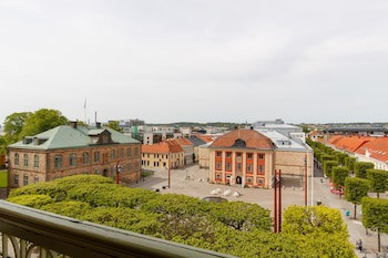 Grand Hotel