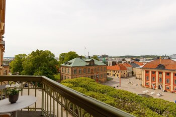 Grand Hotel