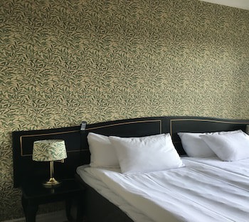 Grand Hotel