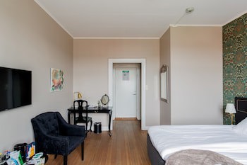 Grand Hotel