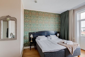 Grand Hotel