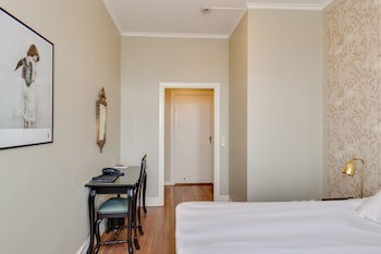 Grand Hotel