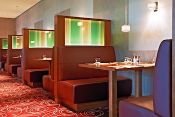 Hilton Garden Inn Frankfurt Airport galeri fotoğrafı