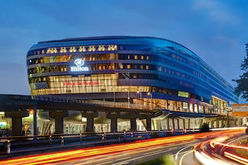 Hilton Garden Inn Frankfurt Airport galeri fotoğrafı