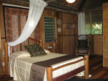 Creekside Oasis