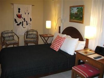 Creekside Oasis