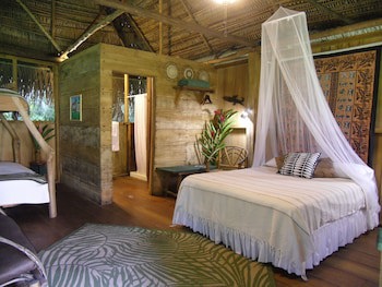 Creekside Oasis