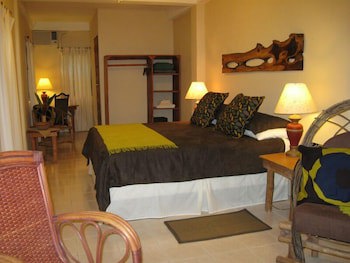 Creekside Oasis