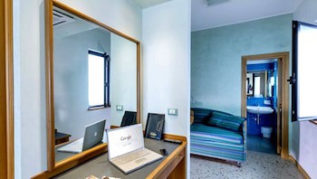 Hotel Maja galeri fotoğrafı