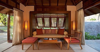 Constance Ephelia, Mahe