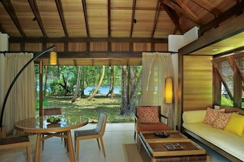 Constance Ephelia, Mahe