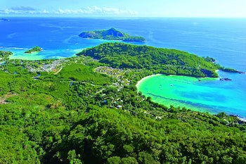 Constance Ephelia, Mahe