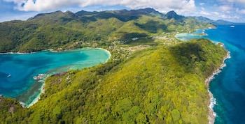 Constance Ephelia, Mahe