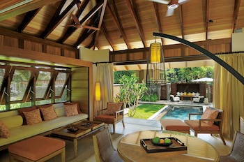 Constance Ephelia, Mahe