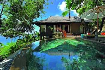 Constance Ephelia, Mahe