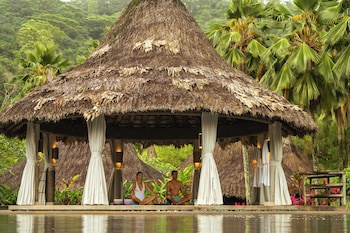 Constance Ephelia, Mahe
