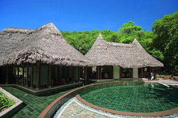 Constance Ephelia, Mahe