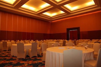 The Natsepa Resort & Conference Center