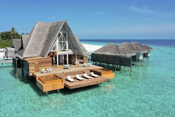 Anantara Kihavah Maldives Villas