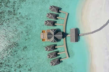Anantara Kihavah Maldives Villas