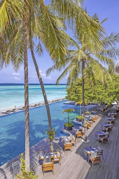 Anantara Kihavah Maldives Villas