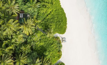 Anantara Kihavah Maldives Villas