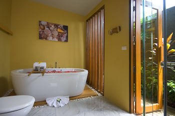 Deva Beach Resort Samui