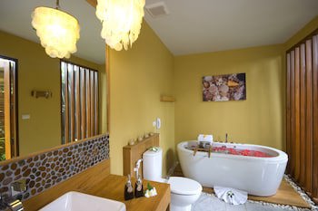 Deva Beach Resort Samui