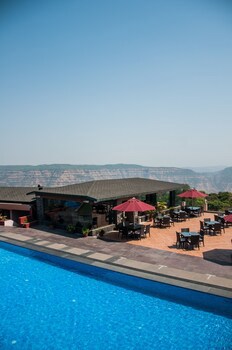 Brightland Resort & Spa