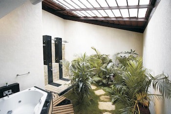 Brightland Resort & Spa