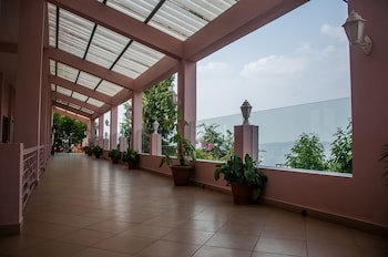 Brightland Resort & Spa