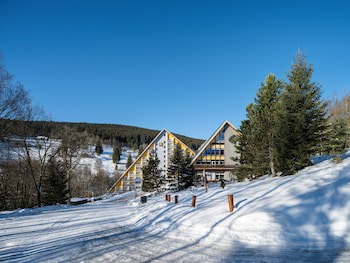 Pinia Hotel & Resort