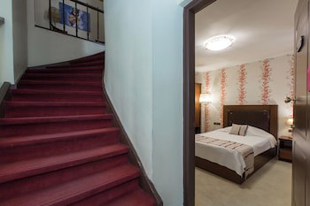 Dias Hotel