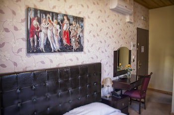 Dias Hotel