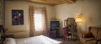 Dias Hotel