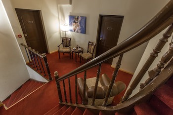 Dias Hotel