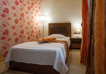 Dias Hotel