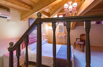 Dias Hotel