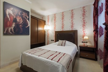 Dias Hotel