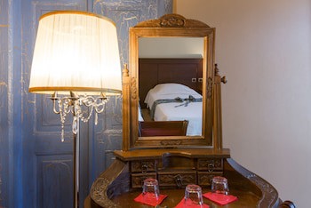 Dias Hotel