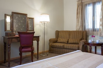 Dias Hotel
