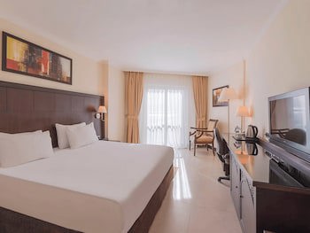 Crowne Plaza Hotel Antalya by IHG galeri fotoğrafı